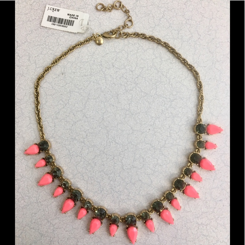 Stunning NWT J. Crew  sparkling necklace!